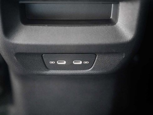 New 2026 Volkswagen Tiguan S image 37