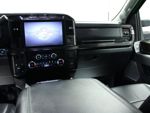 Used 2023 Ford F350 Lariat AWD/4WD image 18