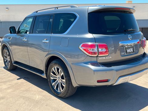 Used 2018 Nissan Armada SL w/ Moonroof Package AWD/4WD image 3