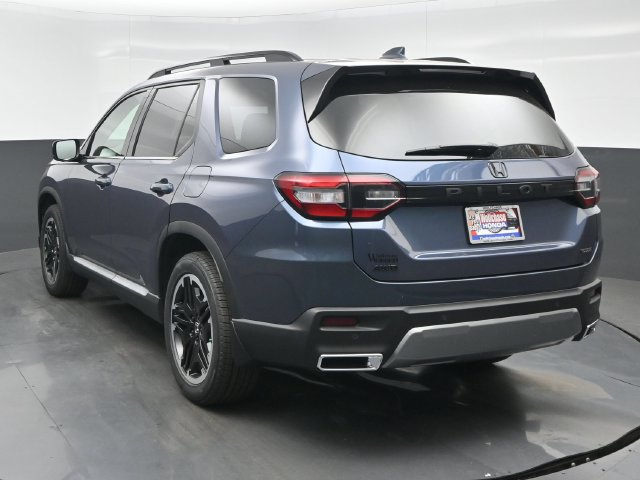 New 2026 Honda Pilot Touring image 4
