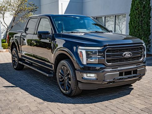 Used 2024 Ford F150 Lariat w/ Equipment Group 502A High AWD/4WD image 3