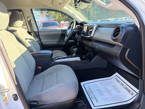 Used 2018 Toyota Tacoma SR5 image 30