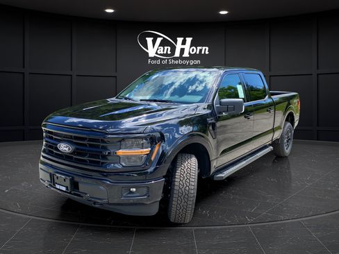 New 2026 Ford F150 XLT w/ Equipment Group 302A MID AWD/4WD image 3