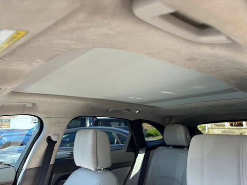 Used 2020 Jaguar F-PACE Portfolio image 22
