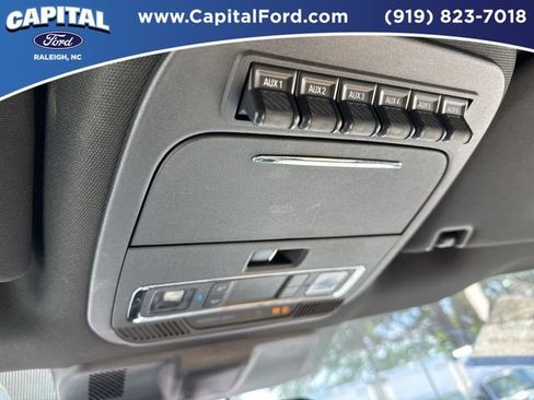 Certified 2024 Ford F250 Lariat w/ Lariat Ultimate Package AWD/4WD image 32