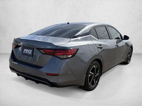 Used 2024 Nissan Sentra SV FWD image 5