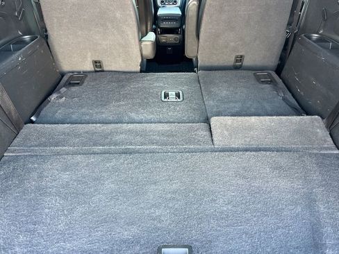 Used 2016 GMC Acadia Denali image 14