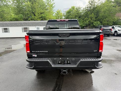 Certified 2026 Chevrolet Silverado 2500 LT w/ Z71 Chrome Sport Edition AWD/4WD image 4