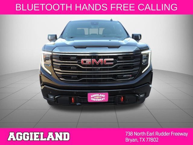 Used 2024 GMC Sierra 1500 AT4 w/ Technology Package AWD/4WD image 9