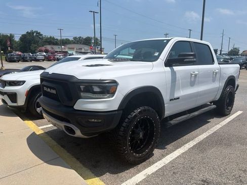 Used 2020 RAM 1500 Rebel w/ Rebel Level 1 Equipment Group AWD/4WD image 3