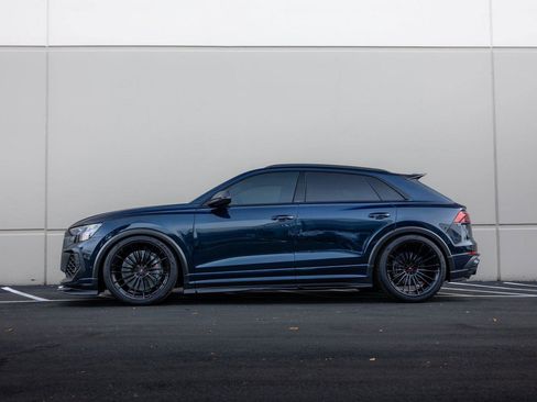 Used 2025 Audi RS Q8 performance image 35