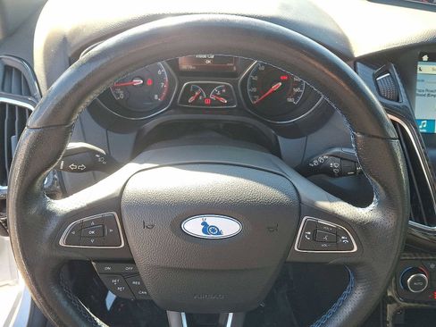 Used 2017 Ford Focus RS image 15