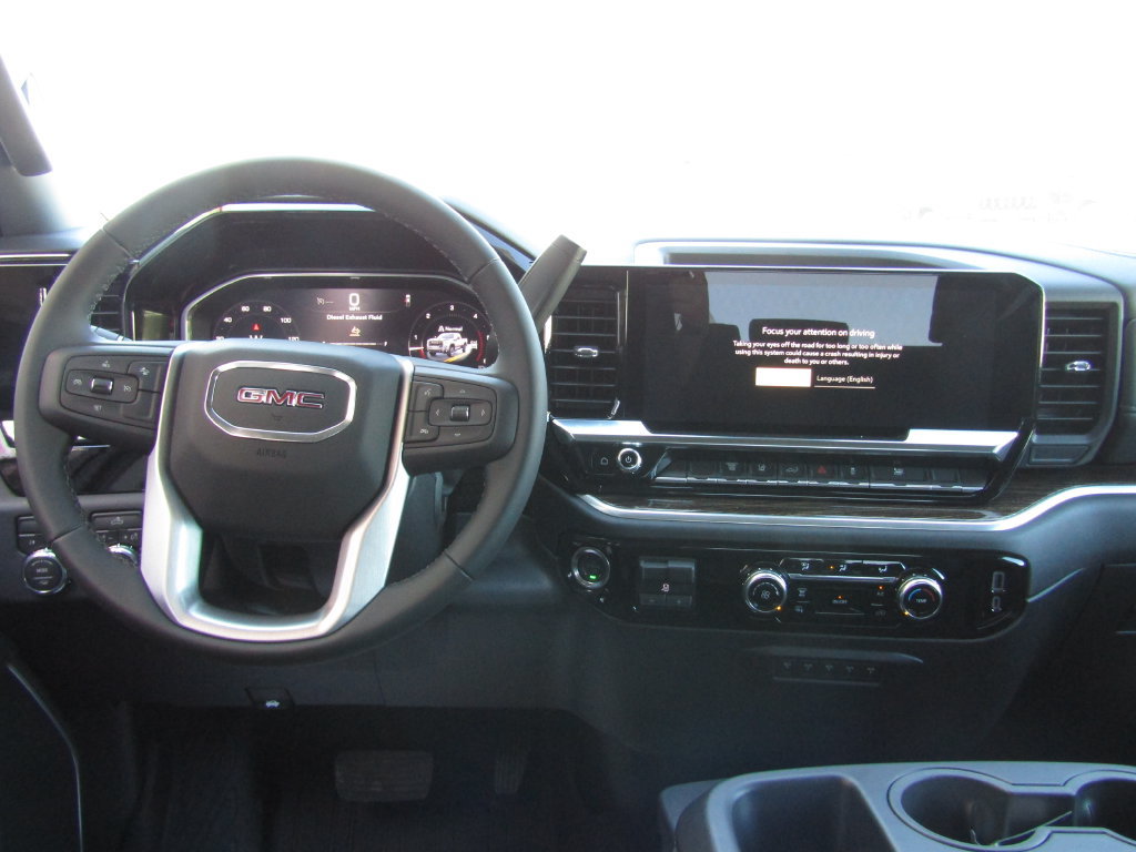 New 2026 GMC Sierra 2500 SLE AWD/4WD image 5
