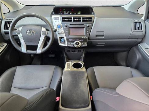 Used 2012 Toyota Prius V Five FWD image 16