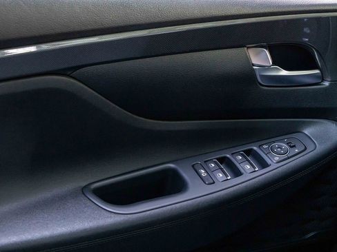 Used 2023 Hyundai Santa Fe SEL image 14