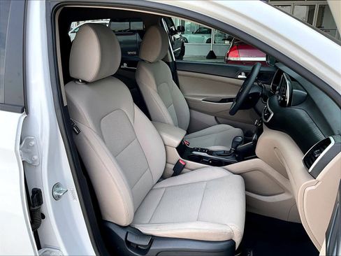 Used 2019 Hyundai Tucson SEL image 11