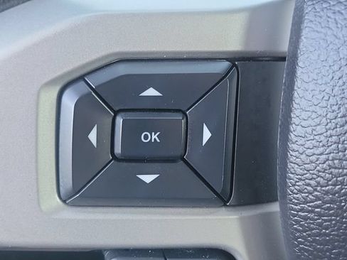 Used 2019 Ford F250 Lariat AWD/4WD image 8