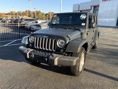 Used 2017 Jeep Wrangler Unlimited Sahara w/ Connectivity Group