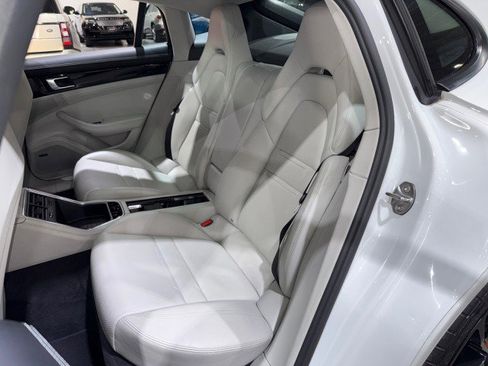 Used 2017 Porsche Panamera image 57