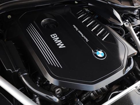 Used 2019 BMW 540i RWD image 11
