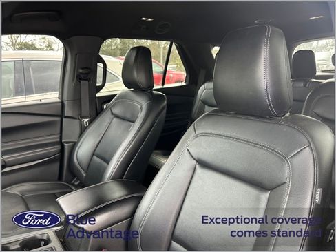 Certified 2020 Ford Explorer XLT w/ Equipment Group 202A image 11