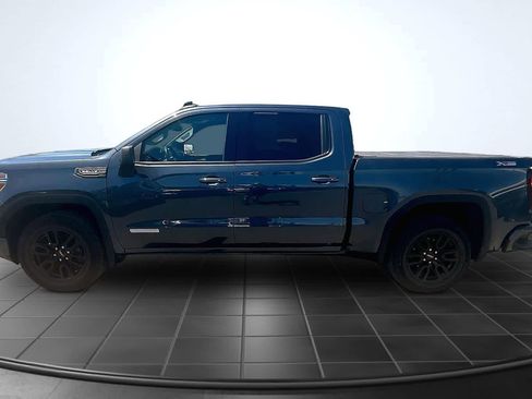 Used 2021 GMC Sierra 1500 Elevation w/ X31 Off-Road Package AWD/4WD image 3