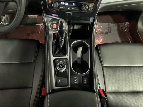 Certified 2022 Nissan Maxima SV w/ Floor Mat Group image 12