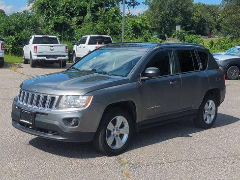 Used 2012 Jeep Compass Latitude AWD/4WD image 8