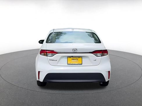Used 2025 Toyota Corolla LE FWD image 14