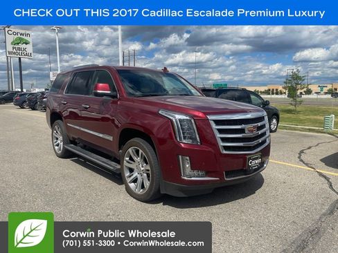 Used 2017 Cadillac Escalade Premium Luxury AWD/4WD image 1