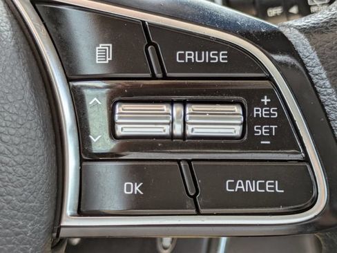 Used 2021 Kia Seltos LX AWD/4WD image 24