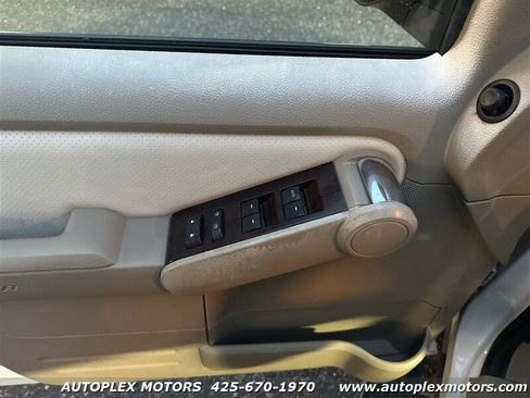 Used 2008 Ford Explorer Limited image 20