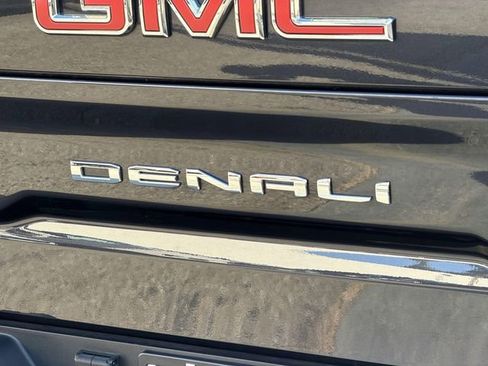 Used 2025 GMC Sierra 1500 Denali w/ Denali Reserve Package RWD image 32