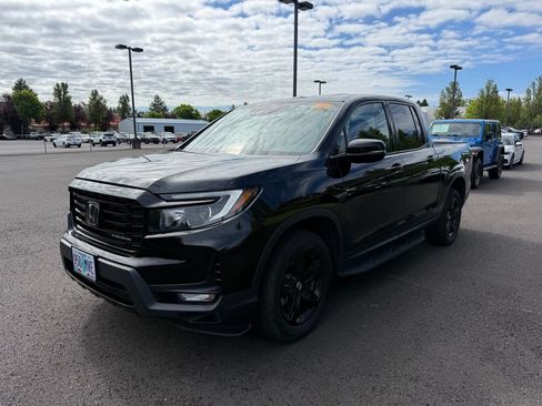 Used 2021 Honda Ridgeline Black Edition image 3