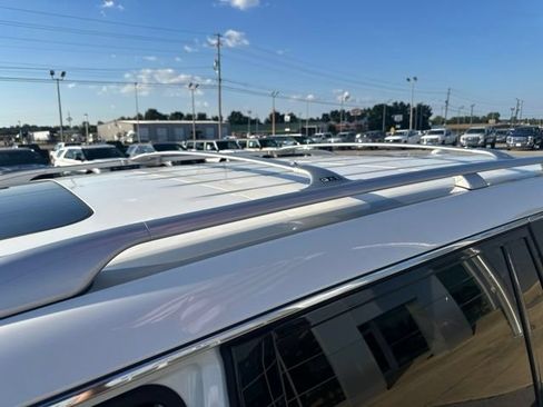Used 2023 INFINITI QX80 Premium Select w/ Cargo Package AWD/4WD image 34
