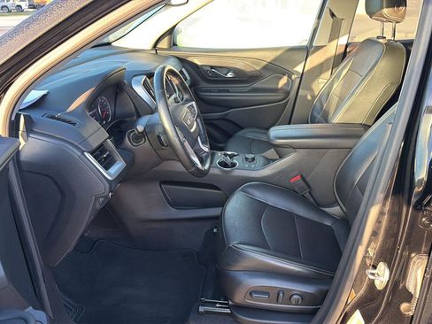 Used 2023 GMC Terrain SLT w/ Elevation Edition FWD image 10