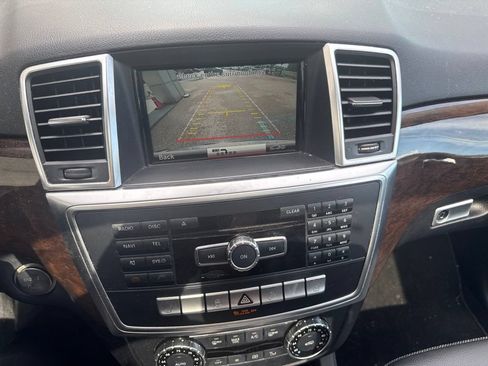 Used 2015 Mercedes-Benz ML 350 4MATIC image 23
