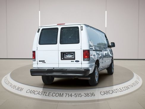Used 2013 Ford E-150 and Econoline 150 RWD image 6
