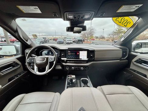 Used 2023 GMC Sierra 1500 SLT w/ SLT Premium Package image 25
