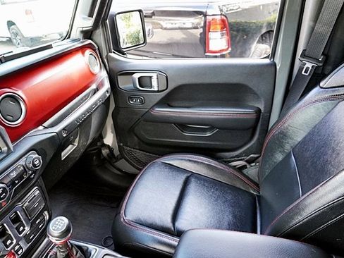 Certified 2022 Jeep Wrangler Rubicon w/ Steel Bumper Group image 23