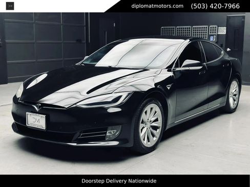Used 2019 Tesla Model S 100D AWD/4WD image 1