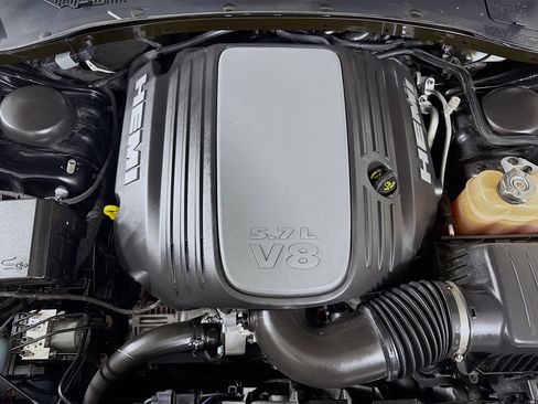 Used 2022 Chrysler 300 S w/ Comfort Group RWD image 39