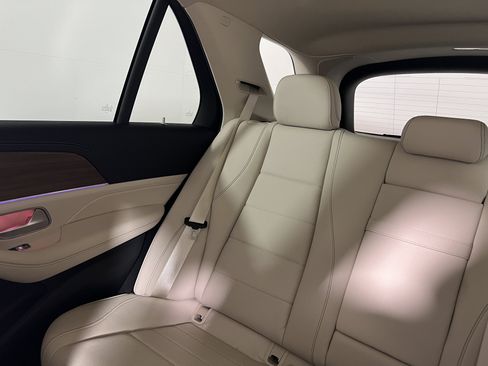 Certified 2024 Mercedes-Benz GLE 350 4MATIC image 13