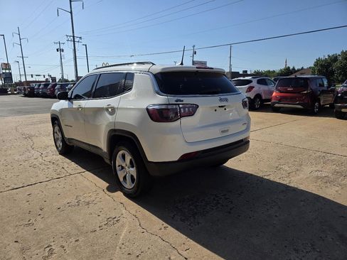 Used 2018 Jeep Compass Latitude w/ Popular Equipment Group FWD image 6
