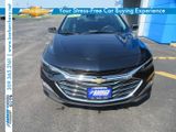 Used 2023 Chevrolet Malibu LT image 2