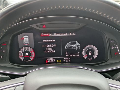 Used 2019 Audi Q8 Premium Plus w/ Premium Plus image 16