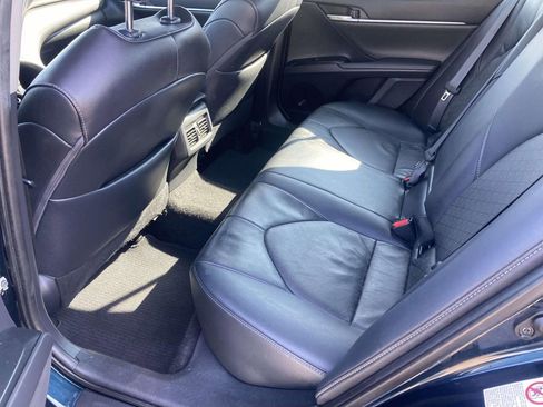 Used 2019 Toyota Camry XSE image 16