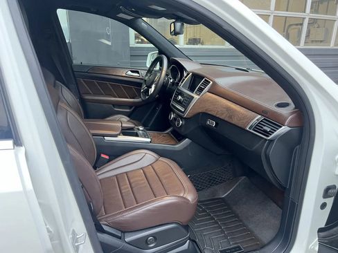 Used 2015 Mercedes-Benz ML 63 AMG 4MATIC image 16