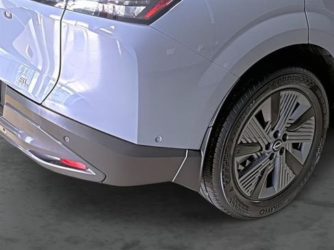 Used 2025 Nissan Murano SL AWD/4WD image 13