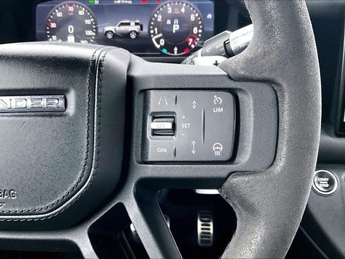 Used 2022 Land Rover Defender 90 Carpathian Edition image 16